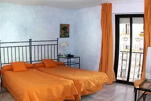 Park Plaza Suites Apartamentos Marbella